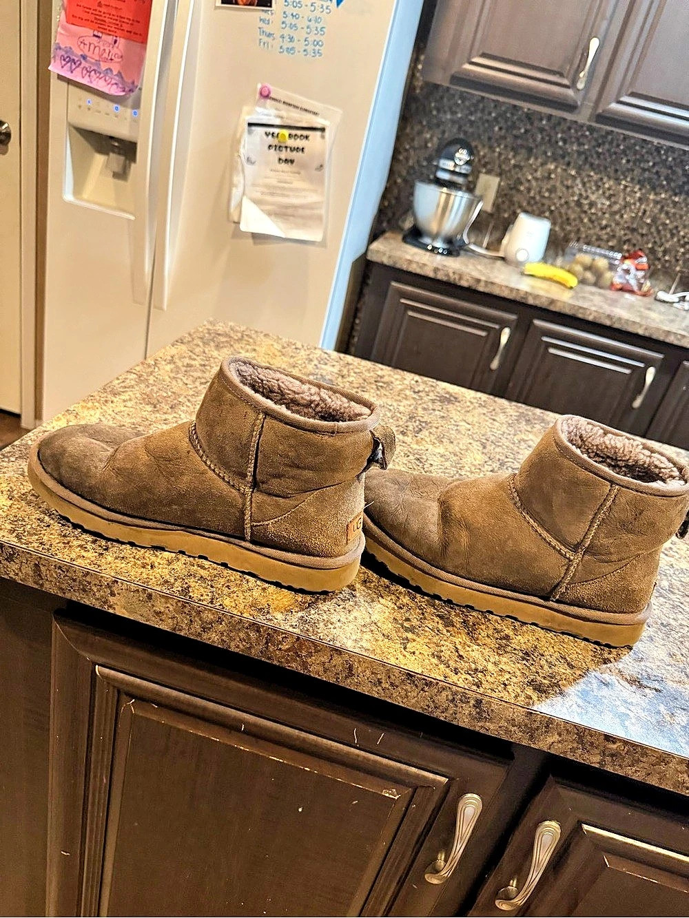 UGG Classic Ultra Mini Brown Winter Boots US 10 - Picture 2 of 6